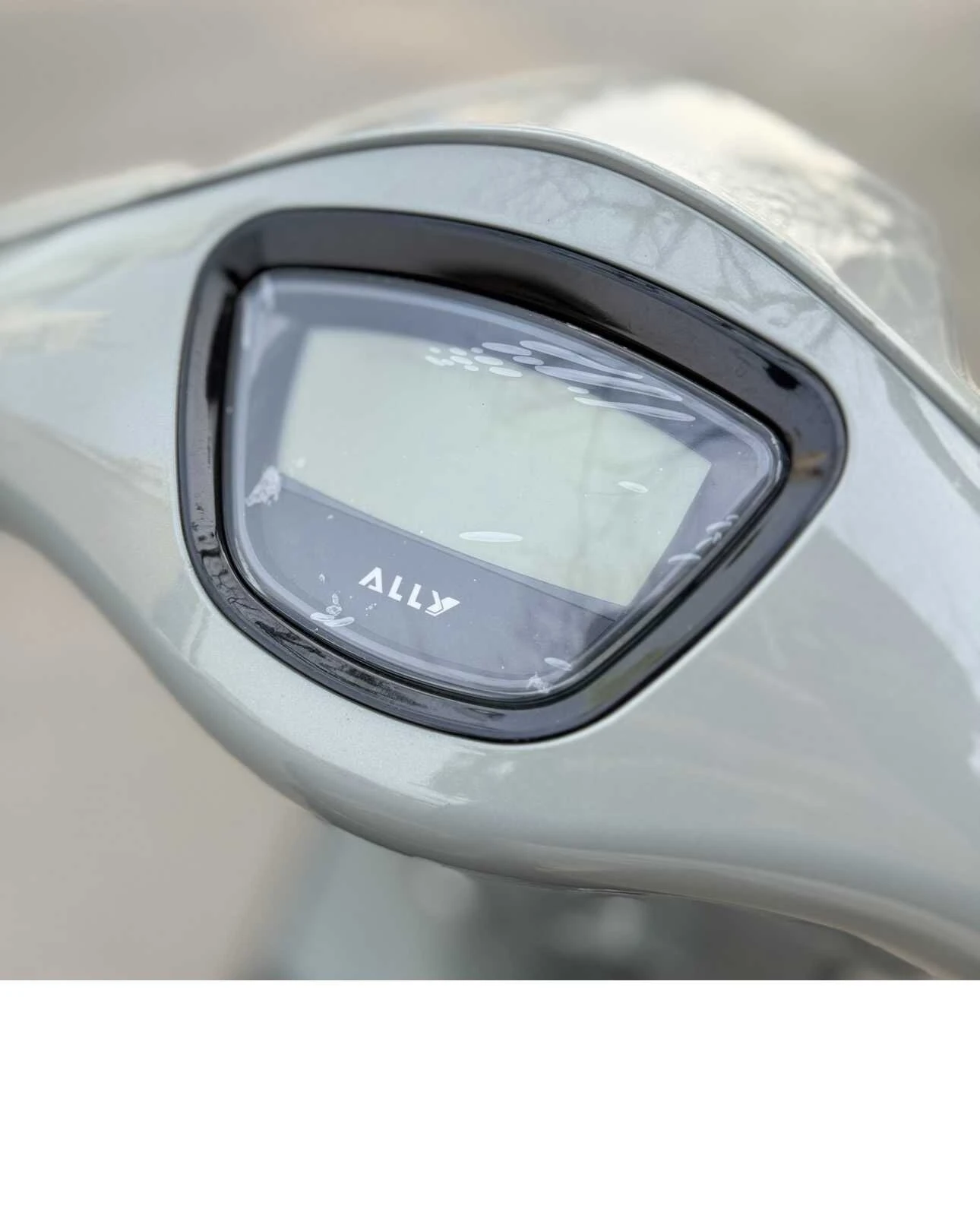 Xe Ga 50cc Ally Vegas S Đèn Vuông