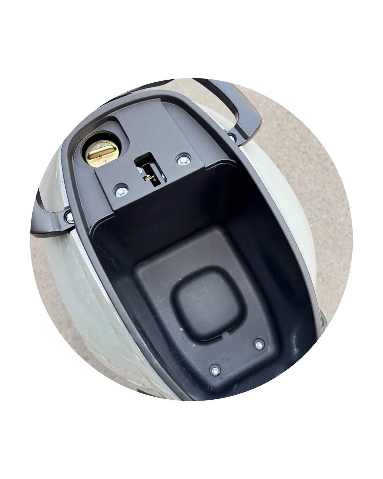 Xe Ga 50cc Ally Vegas S Đèn Vuông