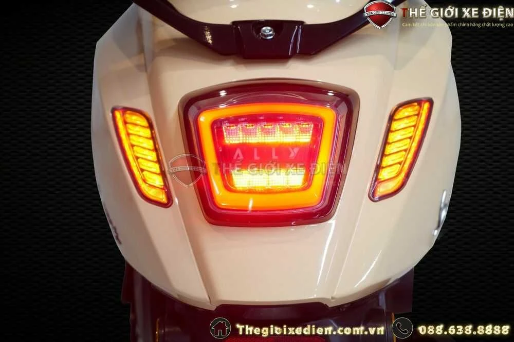 đèn hậu mới mẻ độc đáo