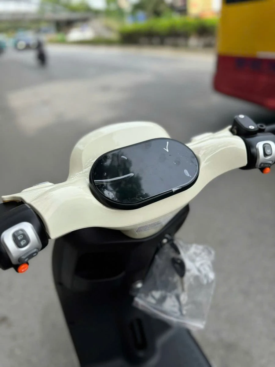 đồng hồ điện tử trên dibao sone