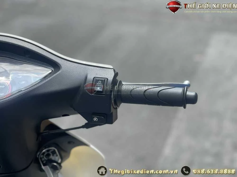 xe máy 50cc wave hyosung vành đúc