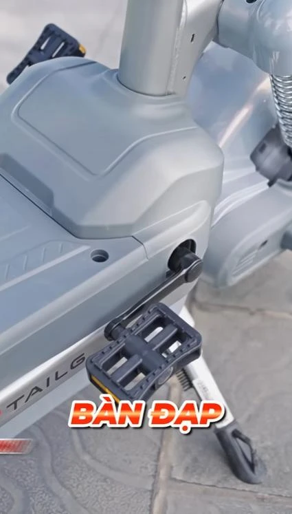 bàn đạp tiện lợi phù hợp học sinh cấp 2