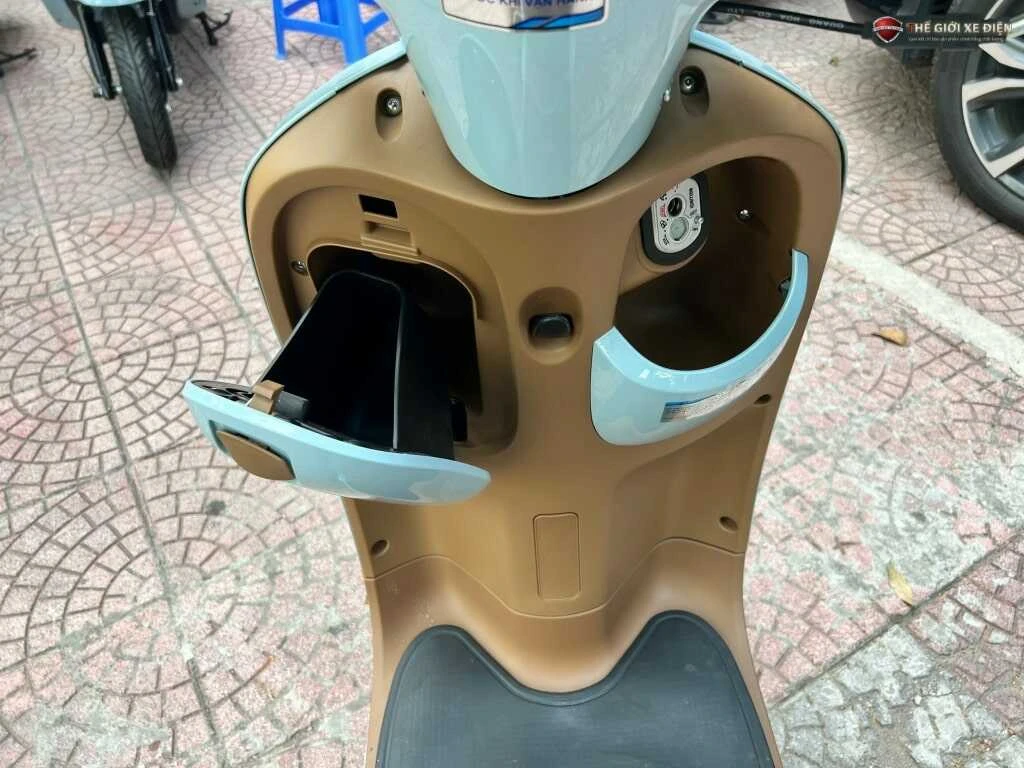 cốp trước xe ga 50cc hsv2