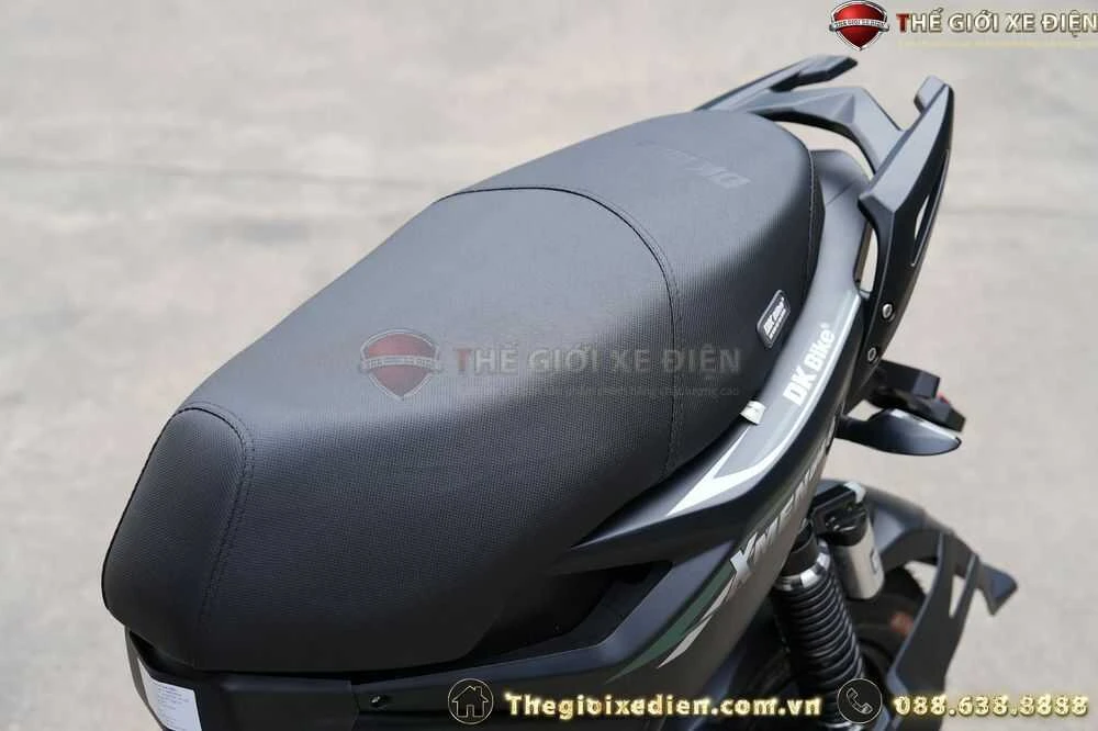 yên xe rộng rãi thoải mái 